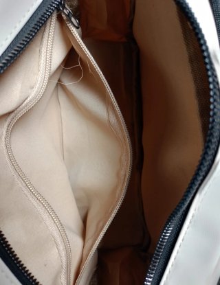Bolso Bandolera Nylon Suave Blanco Roto y Negro