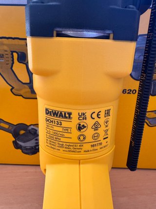 Taladro percutor DeWalt DCK304P2 XR