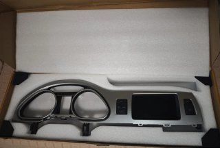 Pantalla y marco original Audi Q7 4L