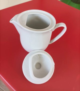 Bricco Mulino Bianco in porcellana bianca