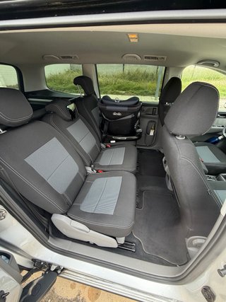 SEAT Alhambra 2010
