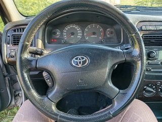 Toyota Avensis 2001