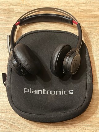Plantronics Voyager Focus UC Auriculares