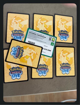 Lote 8 Cartas Pokémon TCG Live