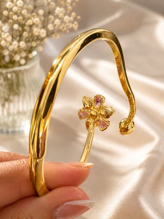 Conjunto Swarovski Collar + Pulsera Flor