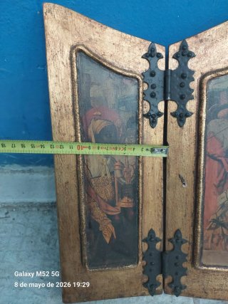 Antiguo tríptico Virgen