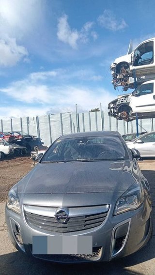 Opel 104612 f005e10470 colector admisión insignia