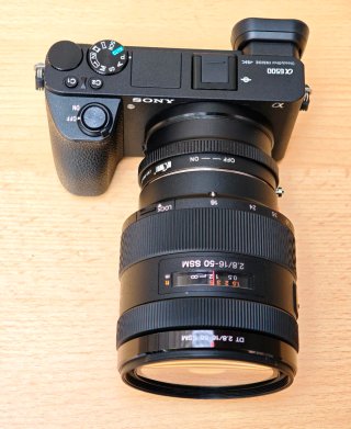 Objetivo Sony DT 16-50/2.8 SSM