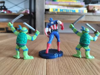 Lotto Action Figure Capitan America e Tartarughe