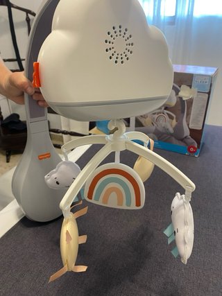 Móvil Cuna Fisher-Price Nubes Arcoíris
