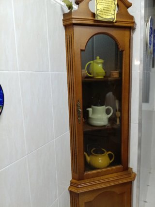 Mueble Esquinero Madera y Cristal