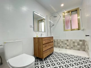 Piso reformado en Cappont (4 hab. y 2 baños)