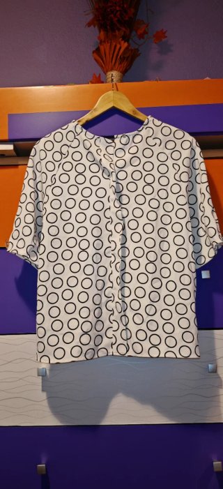 Blusa geométrica L
