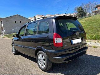Opel Zafira 2004