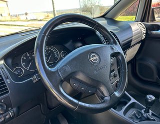 Opel Zafira 2004