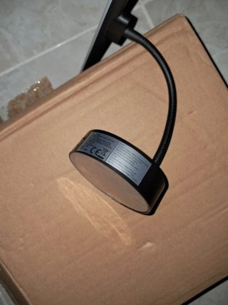 Lámpara LED de escritorio negra