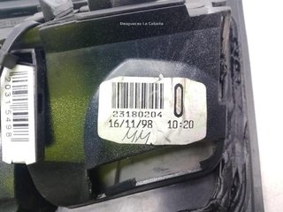 20315498 piloto trasero 23180204 nissan primera