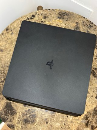 Consola PS4 Slim Negra