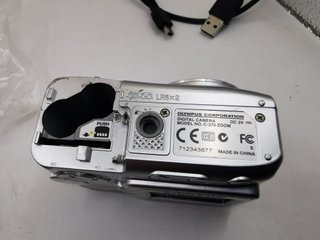 Olympus C-370 Zoom funciona leer