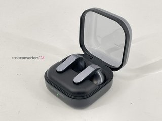 in-ear samsung buds 4