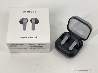 in-ear samsung buds 4