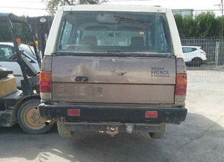 3744555 piloto paragolpes tras izq nissan patrol