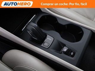 Volvo XC40 1.5 T5 Plug-in Hybrid 2WD Momentum