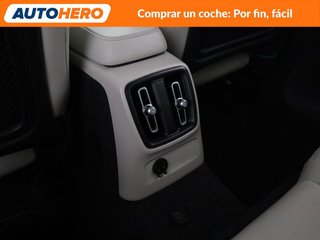 Volvo XC40 1.5 T5 Plug-in Hybrid 2WD Momentum