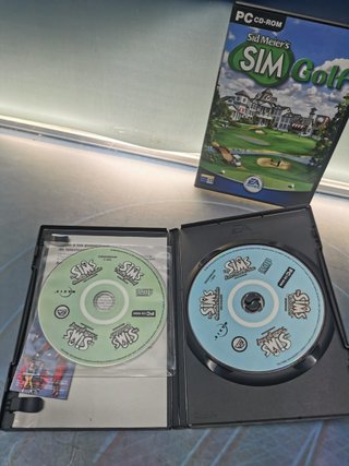 Lote 2 videojuegos PC, Los Sims, animales a raudales + Sim Golf