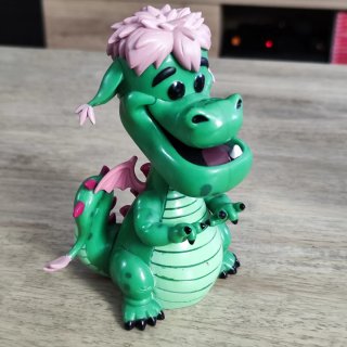 Funko Pop Dragón Elliott