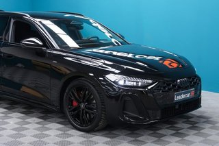 Audi A5 Avant e-hybrid quattro 270kW Black Line
