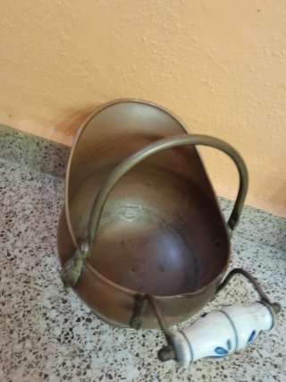 Tetera antigua cobre y cerámica