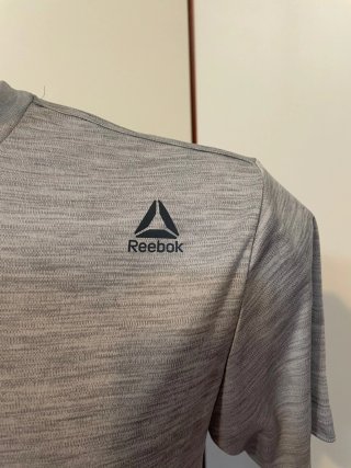 T-shirt Reebok running uomo Tg S grigia