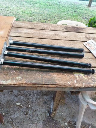 Lote 4 patas mesa regulables para montaje