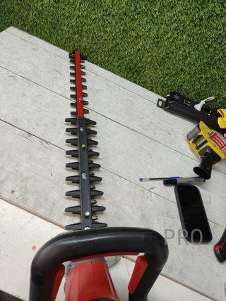 Cortasetos con batería con mango giratorio - Einhell