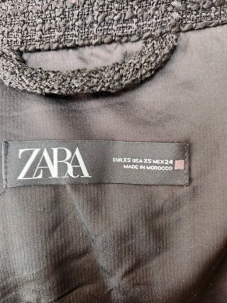 Chaqueta Zara Negra Texturizada