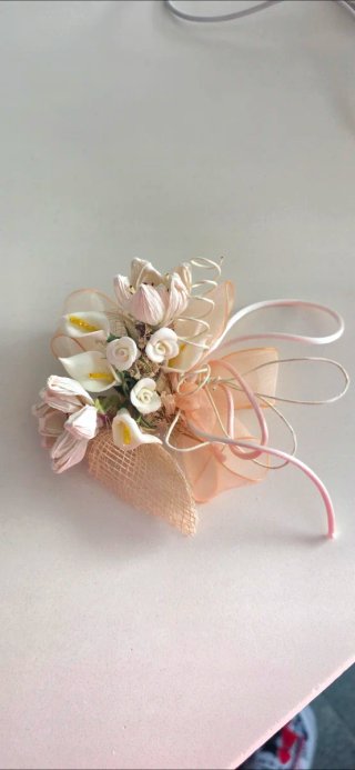 Tocado niña comunión flores