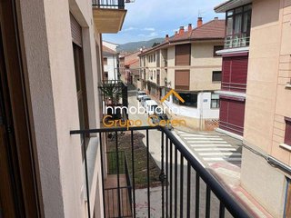 Piso en venta en Ezcaray