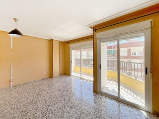 Piso en alquiler en Novelda