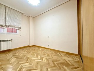 Piso en alquiler en Buenavista-Valparaíso-La Legua en Toledo
