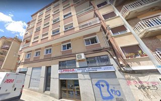 Piso en venta en Les Planes en Hospitalet de Llobregat, L´