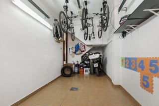 Casa adosada en venta en Zubia (La)