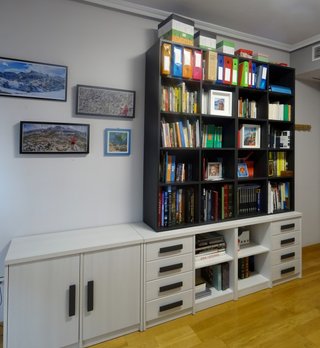 LIBRERÍA MODULAR DE MADERA