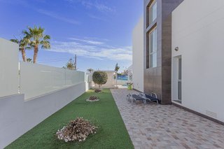 Chalet en venta en Campos de Golf - Villa Martin - Los Dolses en Orihuela