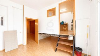 Local comercial en alquiler en Gavarra en Cornellà de Llobregat