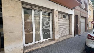 Local comercial en alquiler en Gavarra en Cornellà de Llobregat