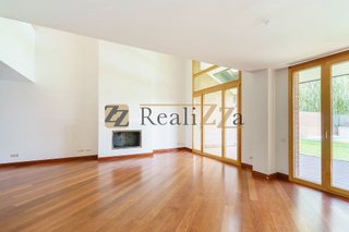 Casa adosada en alquiler en La Finca en Pozuelo de Alarcón