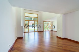 Casa adosada en alquiler en La Finca en Pozuelo de Alarcón