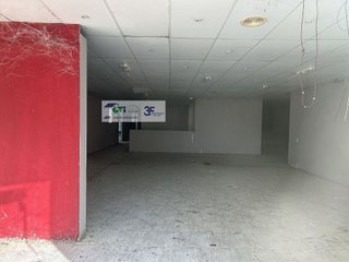Nave industrial en venta en Venta del Olivar en Zaragoza