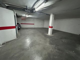 Garaje en alquiler en Zubia (La)